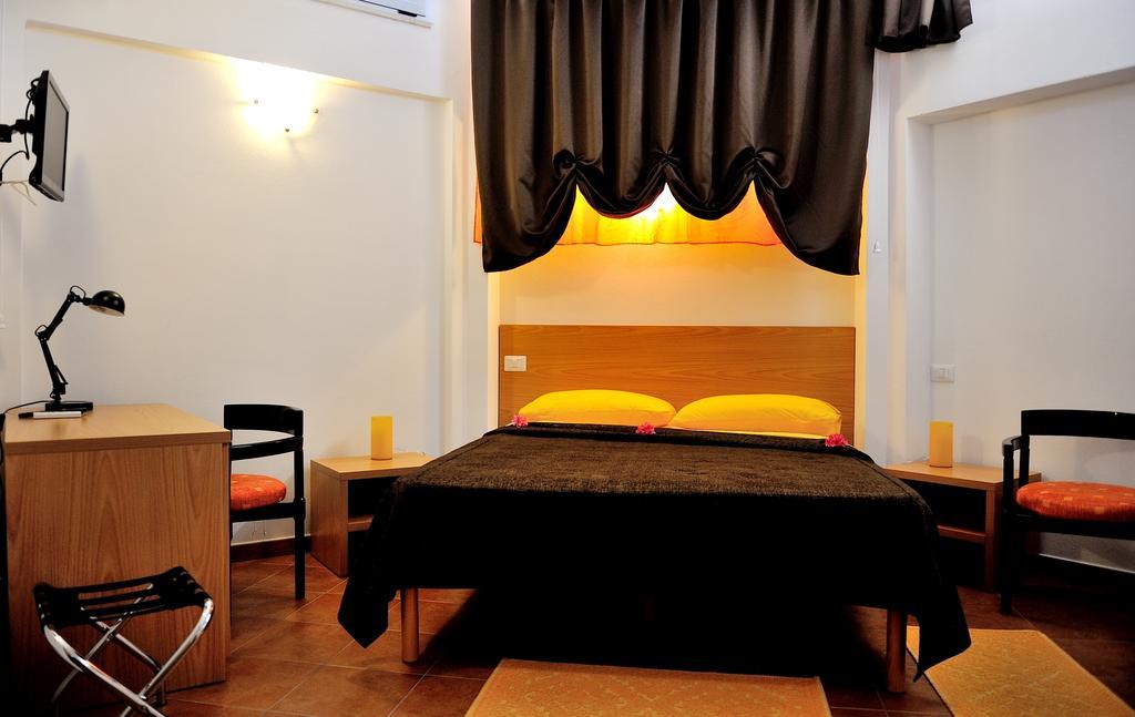 Hotel Hr Costa Rei 무라베라 객실 사진
