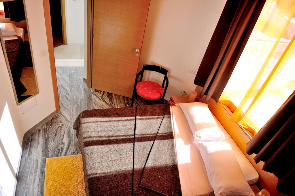 Hotel Hr Costa Rei 무라베라 객실 사진